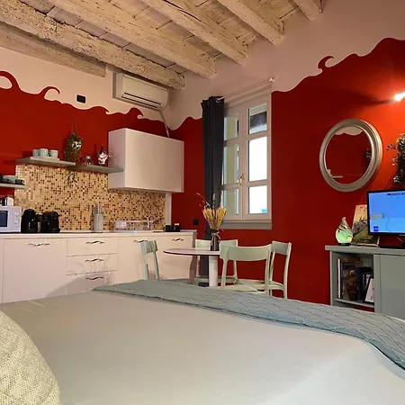 Guest house Loggiato Tassis Charme&relax 3*