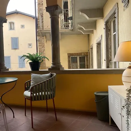 Loggiato Tassis Charme&relax Guest house